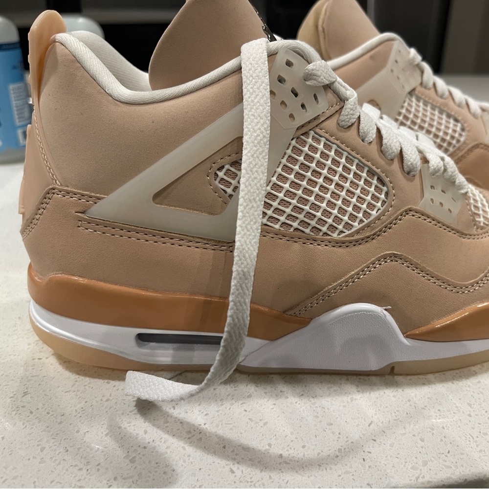 Women’s Retro Jordan 4’s.